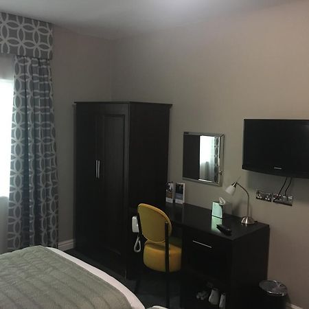 Stafford South Hatherton Hotel Penkridge Zewnętrze zdjęcie