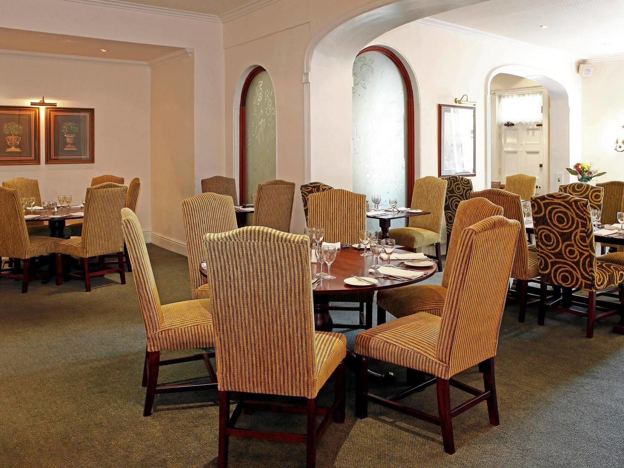 Stafford South Hatherton Hotel Penkridge Zewnętrze zdjęcie