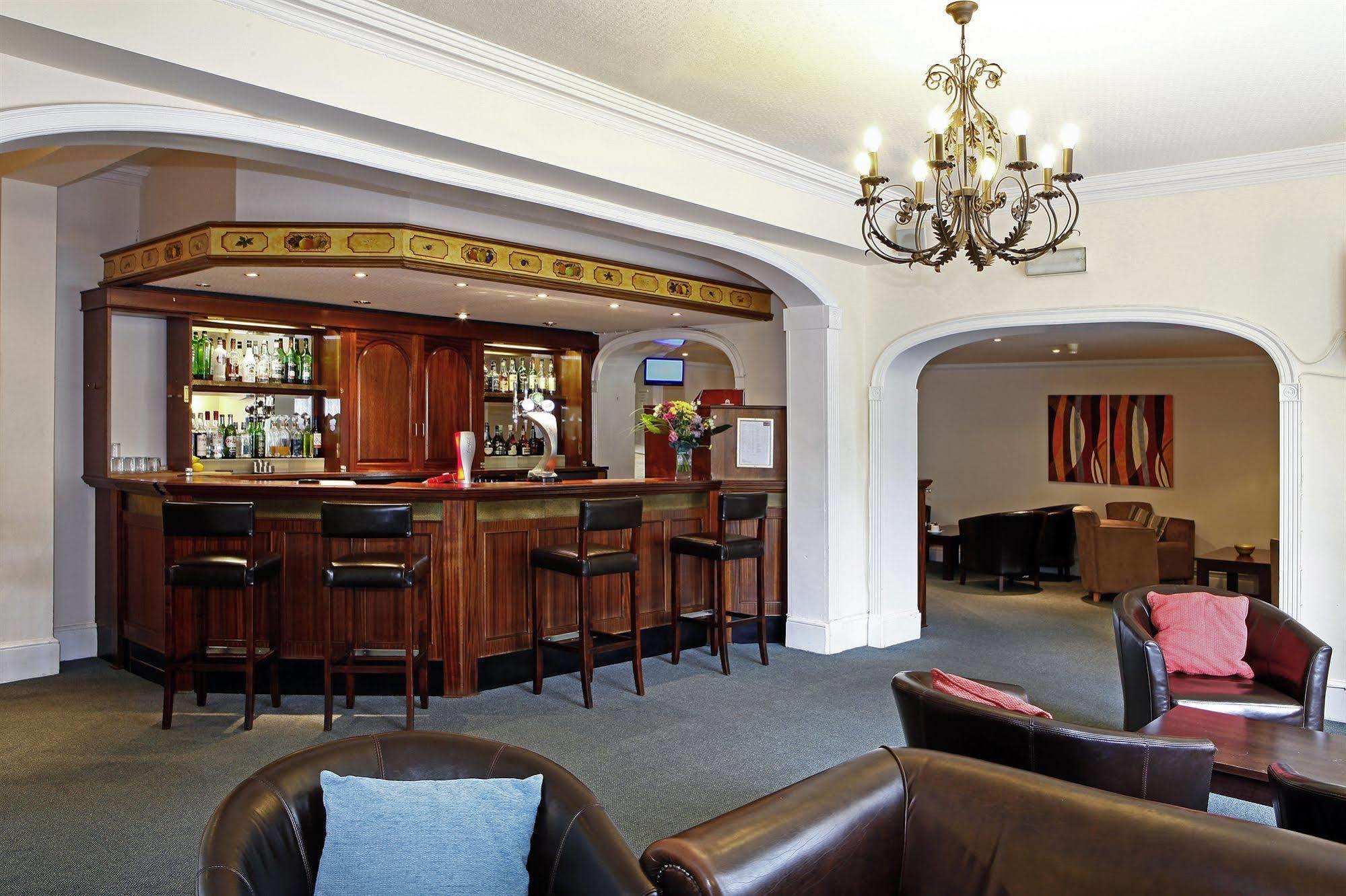 Stafford South Hatherton Hotel Penkridge Zewnętrze zdjęcie