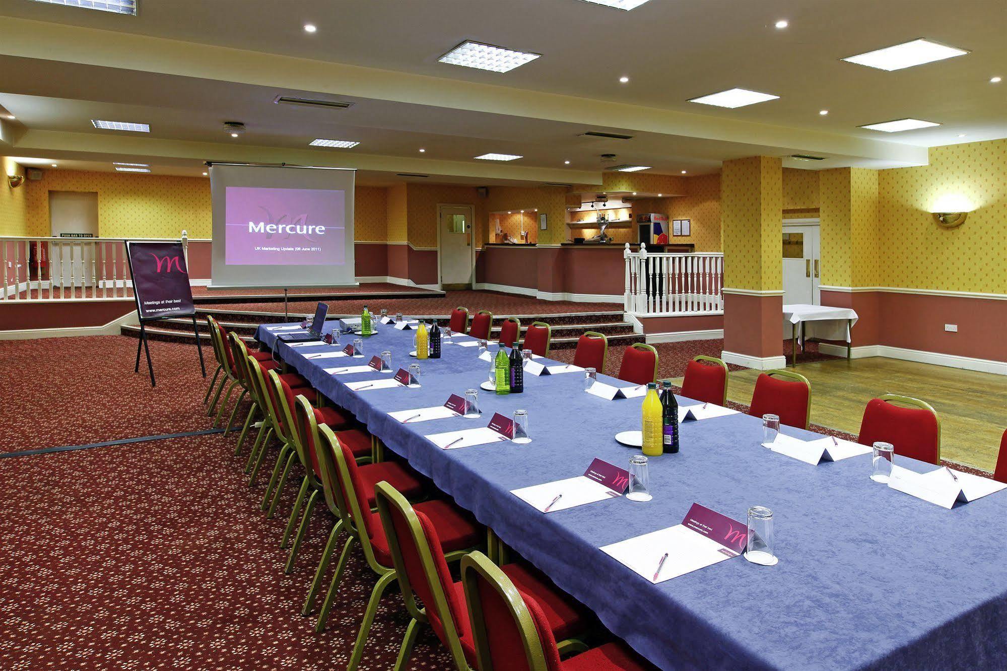 Stafford South Hatherton Hotel Penkridge Zewnętrze zdjęcie