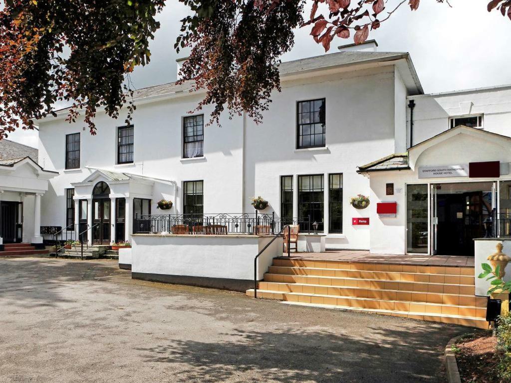 Stafford South Hatherton Hotel Penkridge Zewnętrze zdjęcie