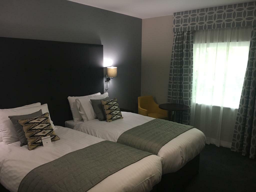 Stafford South Hatherton Hotel Penkridge Zewnętrze zdjęcie